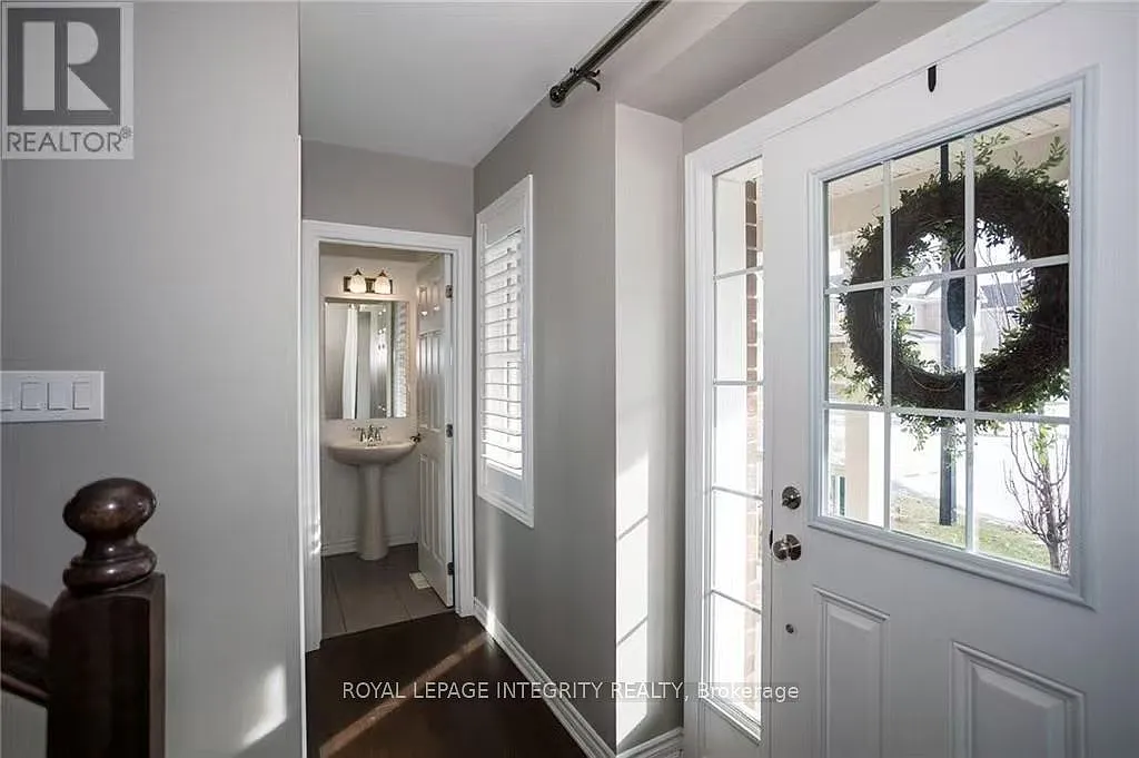 3 bed, $2,890 — Photo 4