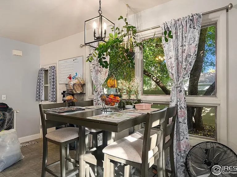 1112 Kirkwood Dr #1 — Photo 6