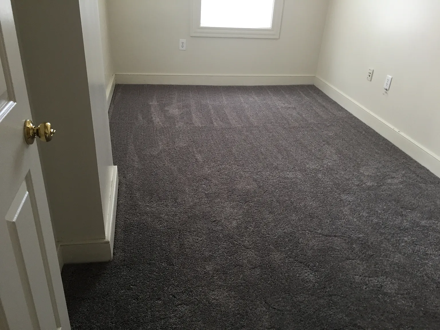 3 bed, 1000 sqft, $1,800 — Photo 3