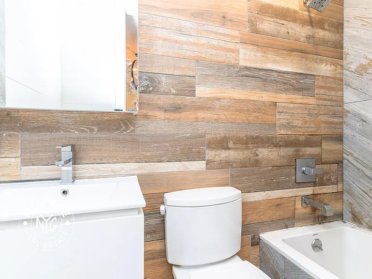 256 Irving Ave #2R — Photo 6