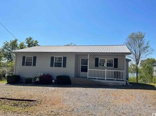 8 Edgewater Dr, Cadiz, KY