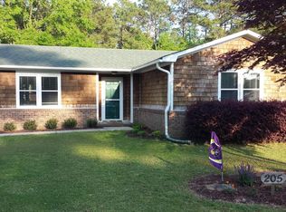 205 Hollins Rd, Wilmington, NC 28412