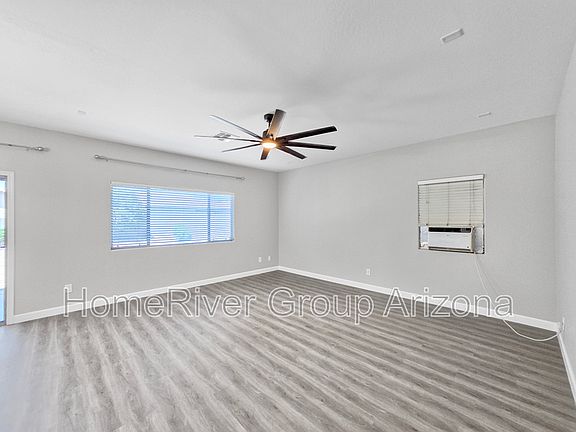 4th image of 134 W Dragon Tree Ave