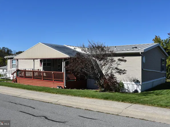 94 Pheasant Dr, Kutztown, PA 19530