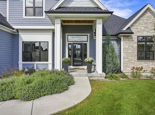 5774 Tuscany Ln, Waunakee, WI 53597