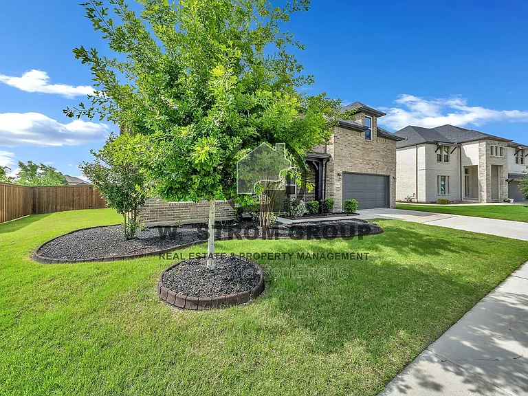 1417 Eagle Feather Way — Photo 3