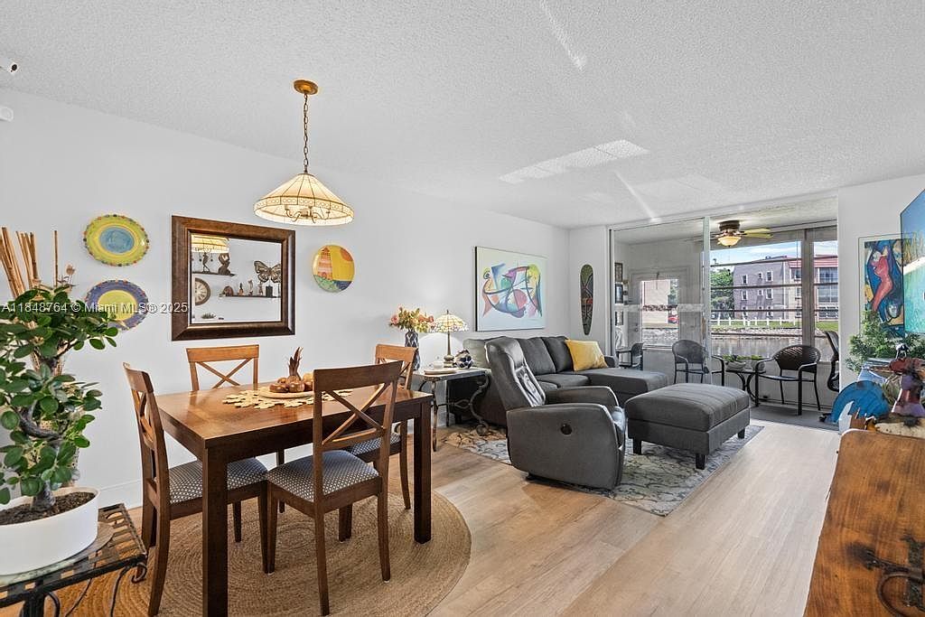 9181 Sunrise Lakes Blvd APT 108