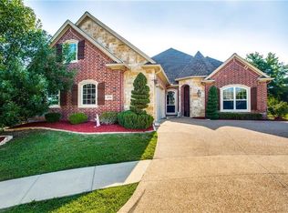 4944 Ridge Cir, Benbrook, TX 76126