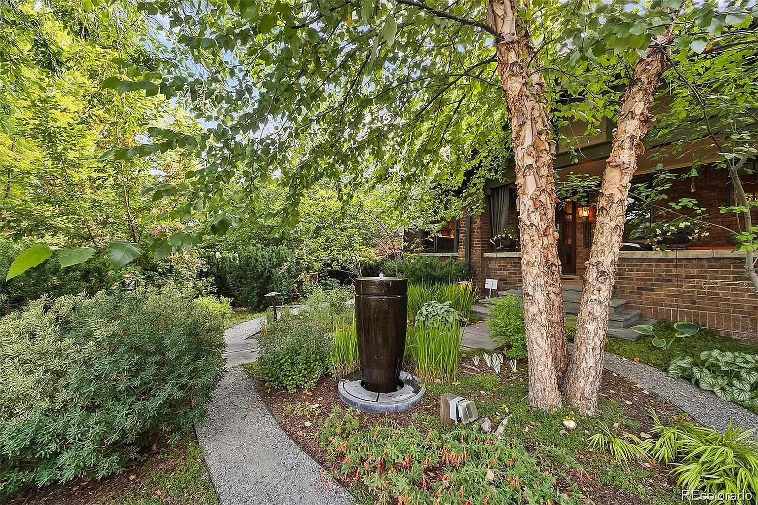 1233 S Williams St — Photo 4