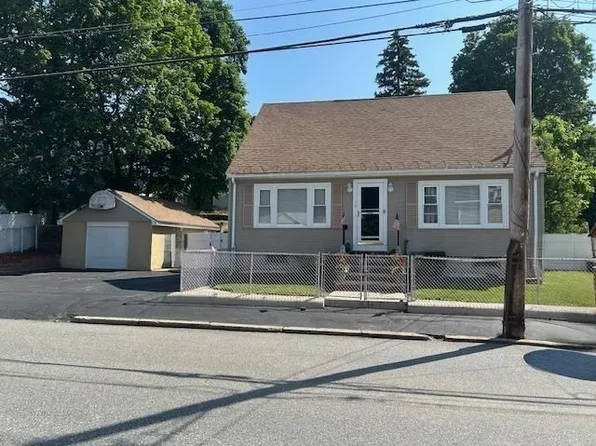 10 Garfield Ave, Woburn, MA 01801