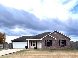 55 Hunters Trce, Picayune, MS 39466