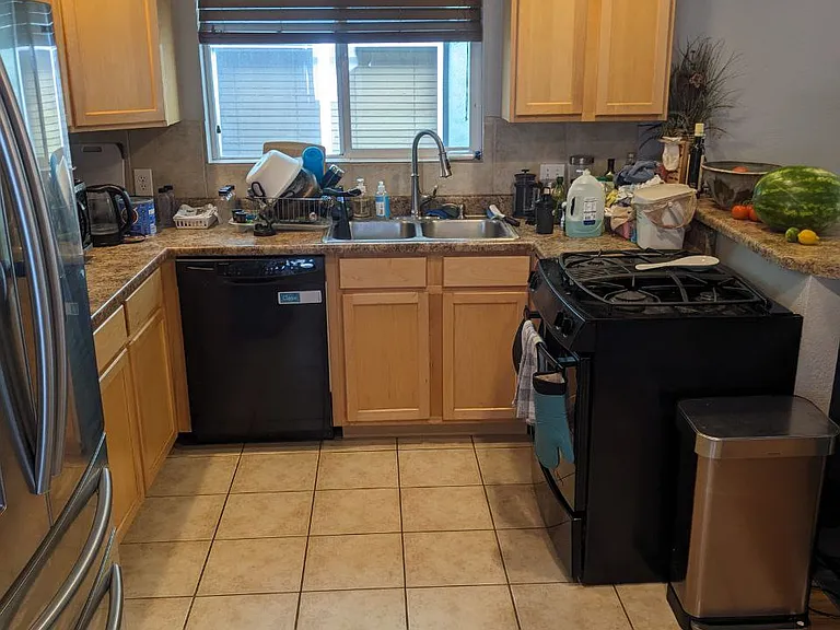 3742 N Lafayette St — Photo 4