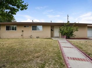 20527 Chase St, Winnetka, CA 91306