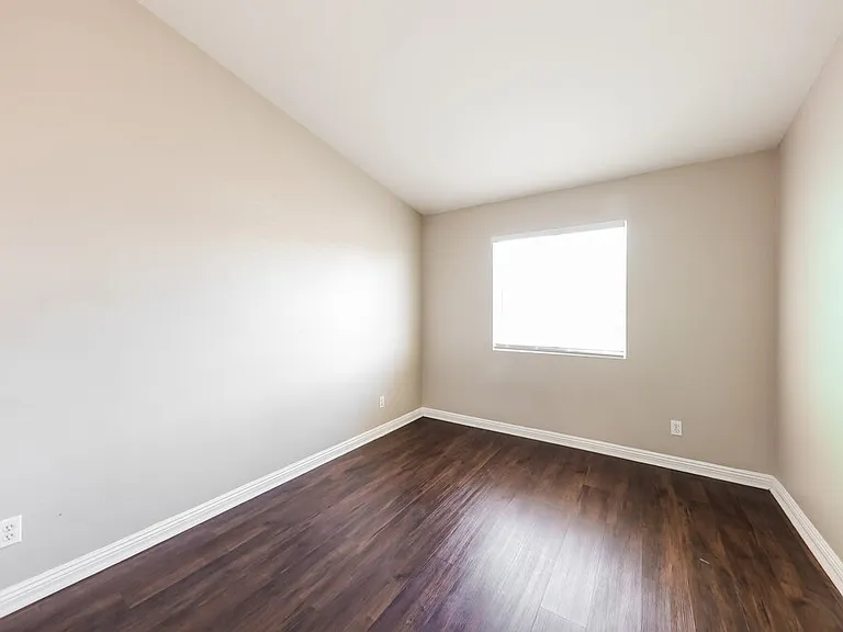 6634 W Pima St — Photo 13