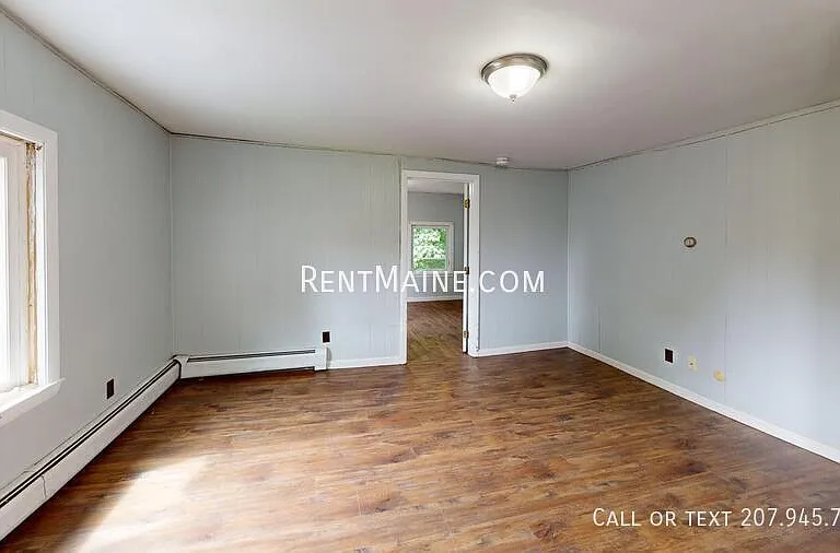 282 Main St #8 — Photo 2
