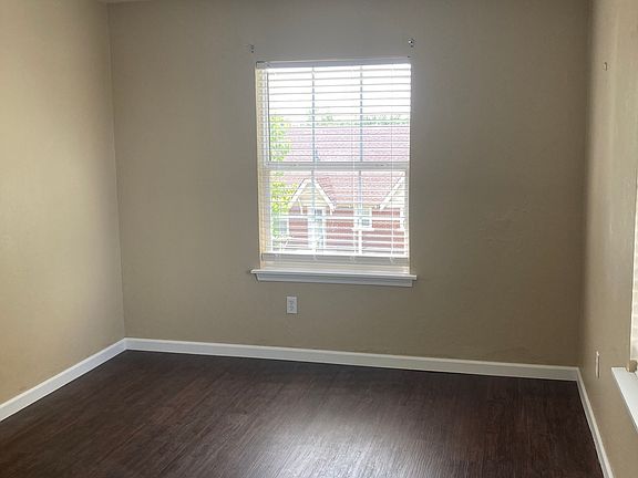 4th image of 2400 S Hudson Ave