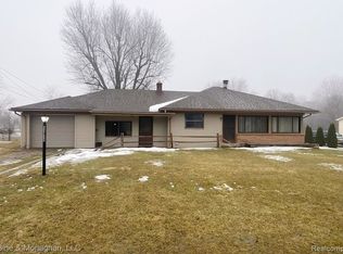 53139 Fairchild Rd, Chesterfield, MI 48051