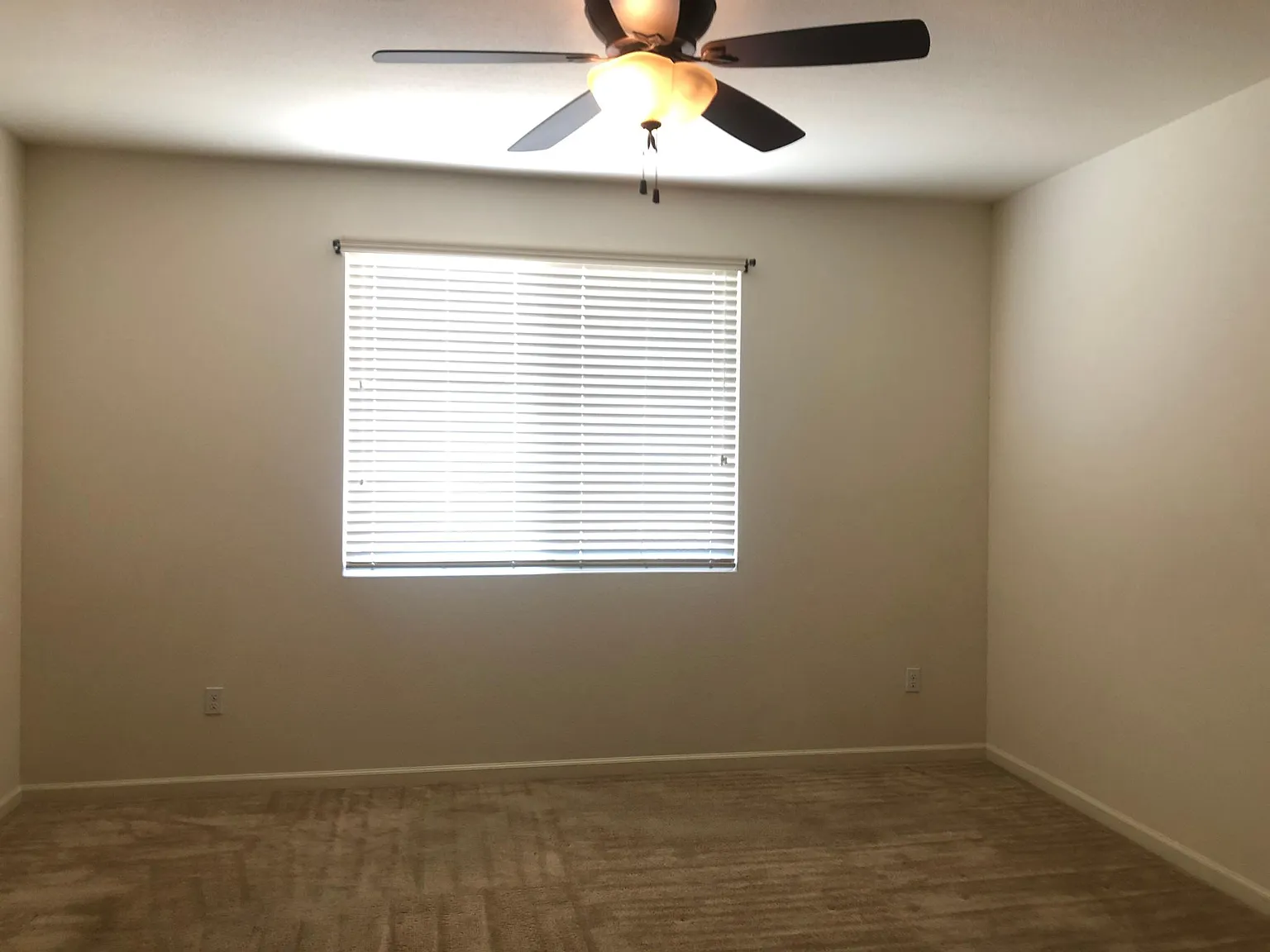 678 Monte Verde Ln photo 1