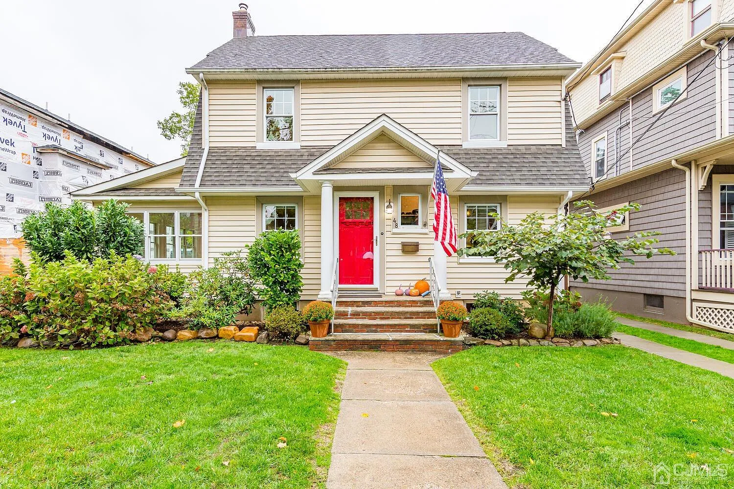 48 Home St photo 1