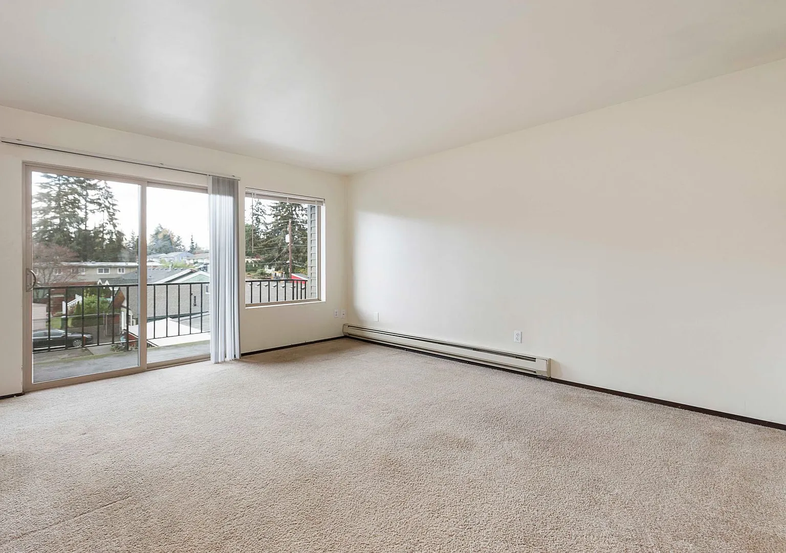Heather Apartments — Photo 4