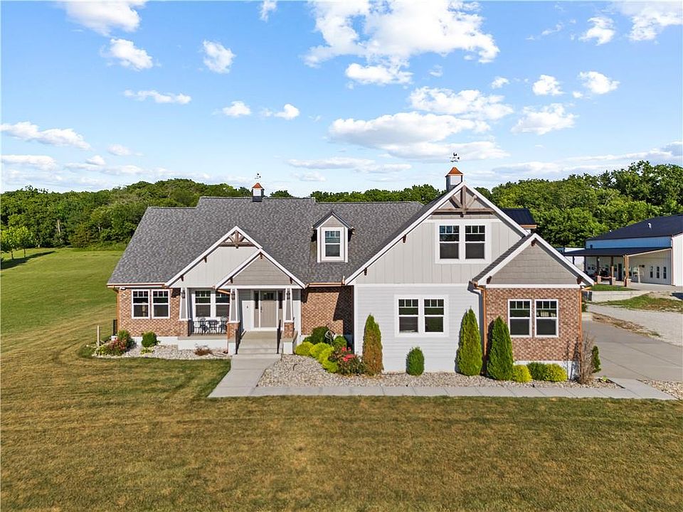 1st image of 1703 Hawes Ln