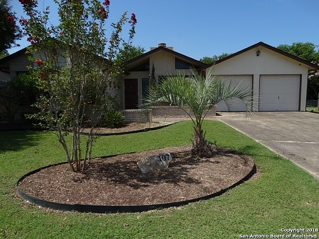 1st image of 107 Kerry Brook Dr