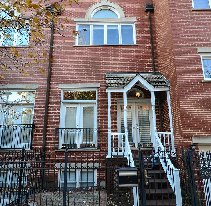 1st image of 1906 N Kenmore Ave