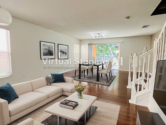 5th image of 10825 Lake St