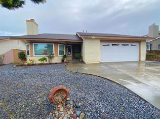 1586 Boulder Creek Rd, Oceanside, CA 92056