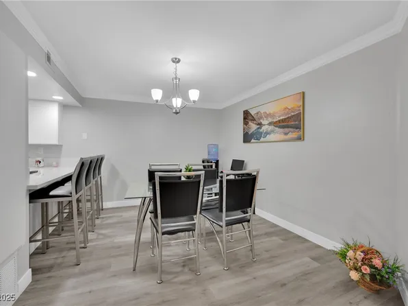 2080 Karen Ave #1, Las Vegas, NV 89169