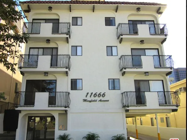 11666 Mayfield Ave, Los Angeles, CA 90049