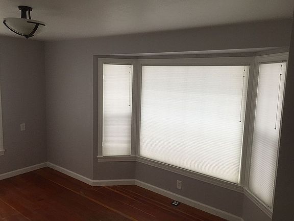 5th image of 500 McCloud Ave