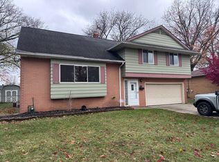 13761 Holland Rd, Brookpark, OH 44142