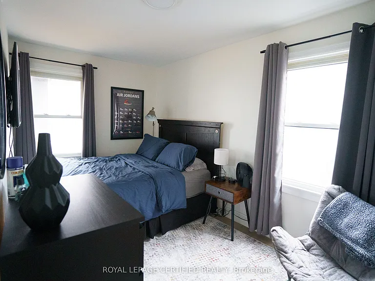 93 Grass Ave — Photo 14