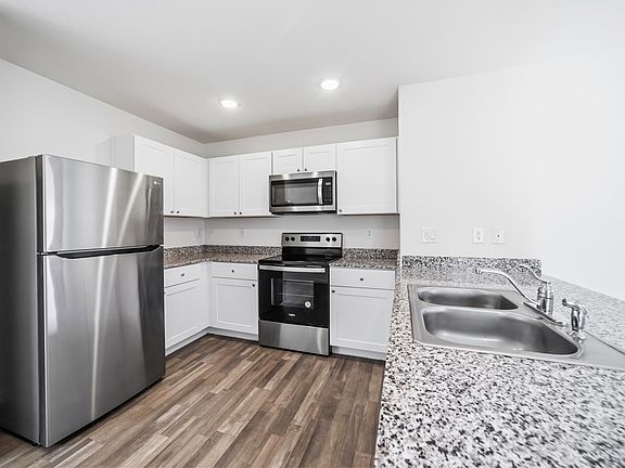 2nd image of 1219 Riverwalk Drive