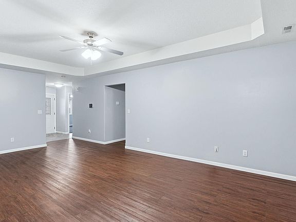 5th image of 7616 Bowlander Way