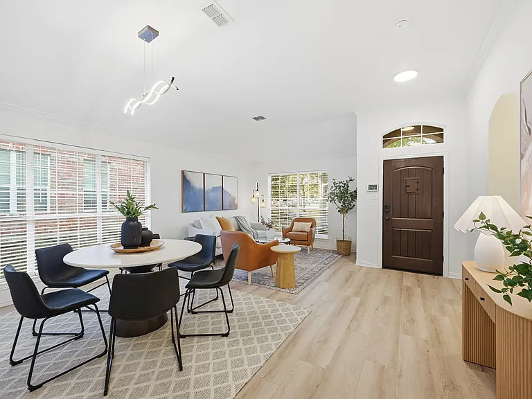 15921 Twin Cove Dr — Photo 14