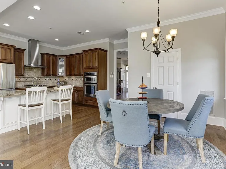 8898 Tawes St — Photo 30