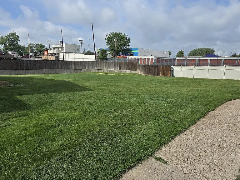8047 Wolff St #B — Photo 24