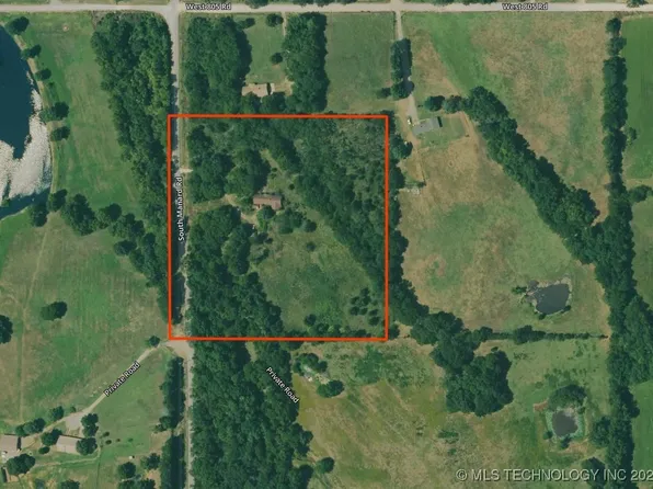 24070 S Manard Rd, Fort Gibson, OK 74434