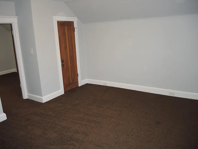 452 Williams St — Photo 18