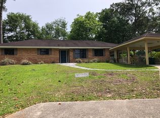 1127 E Lakeshore Dr, Carriere, MS 39426