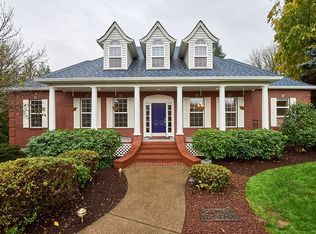 9400 NE Meadow Loop, Newberg, OR 97132