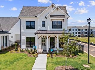 520 Pearl St, Cumming, GA 30040