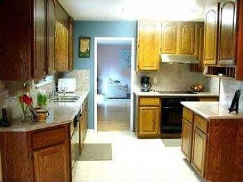 2nd image of 1019 Wallace Dr