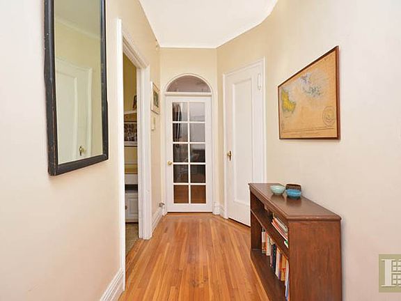 4th image of 3656 Johnson Ave APT 4C