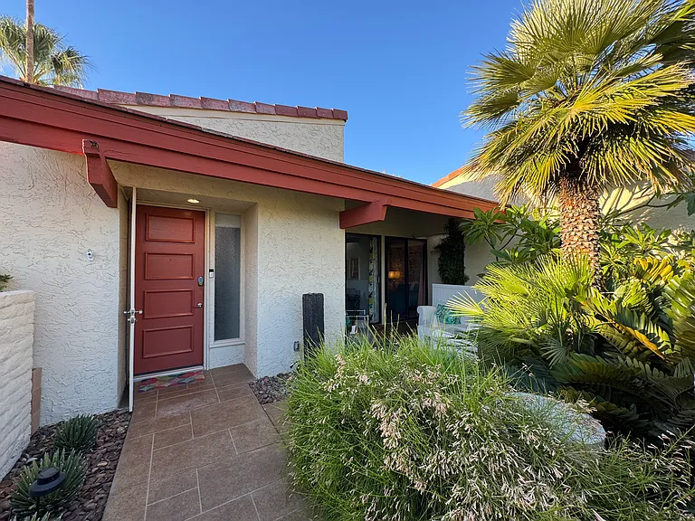 1067 S La Verne Way — Photo 50
