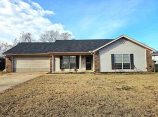 22 Applewood Dr, Cabot, AR 72023
