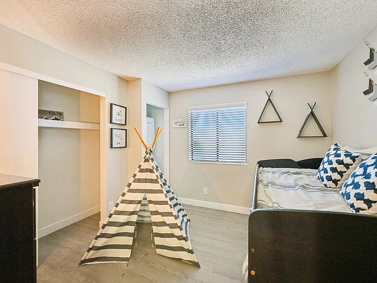 Mesa Station Apartments — Photo 14