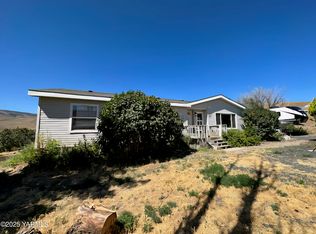 60 Elk Ridge Ln, Selah, WA 98942